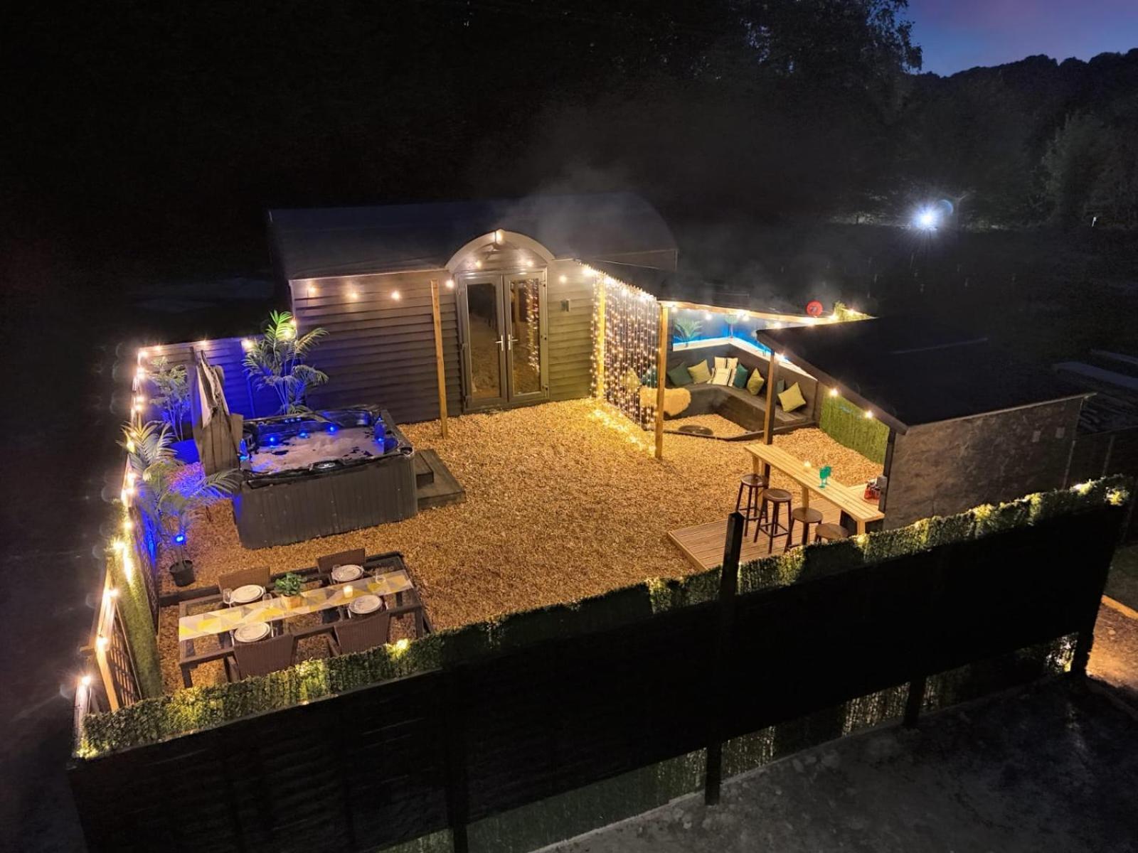 The Lodge At The Outside Inn Mountfield Exterior foto